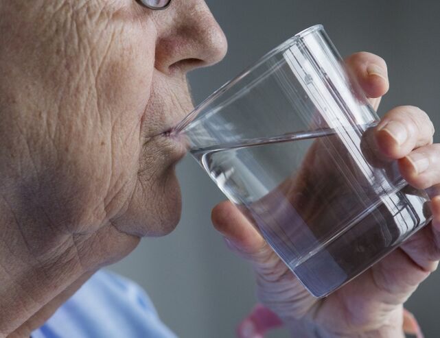 Cardiol capsules should be taken with clean water. 